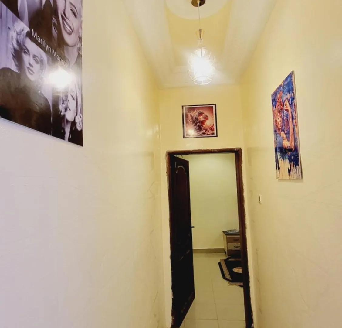 Studio Meuble Tres Accessible Avec Tout Les Commodites Au Environs Dakar 0*,  Senegal